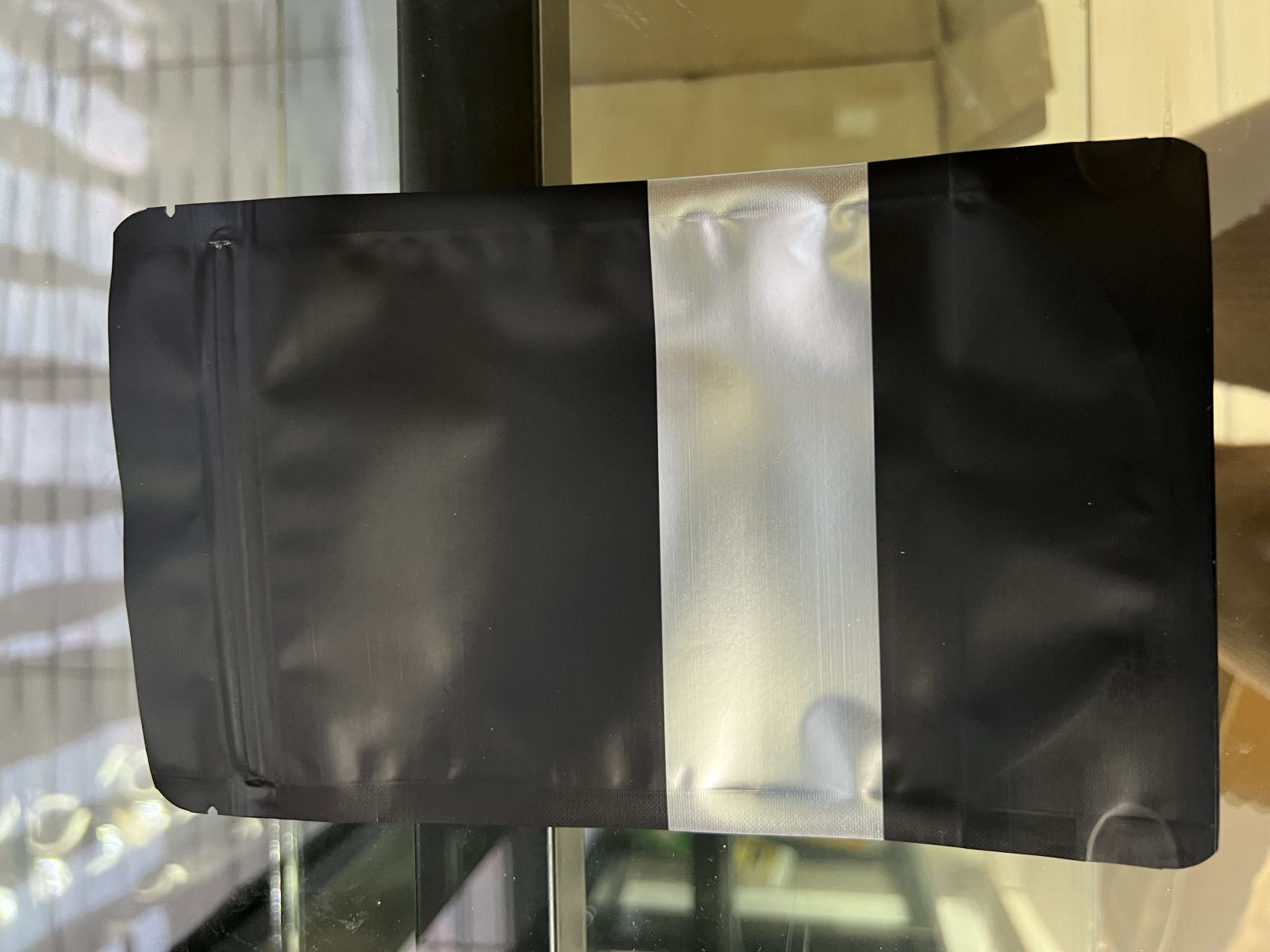 Aluminium Noir 12x20